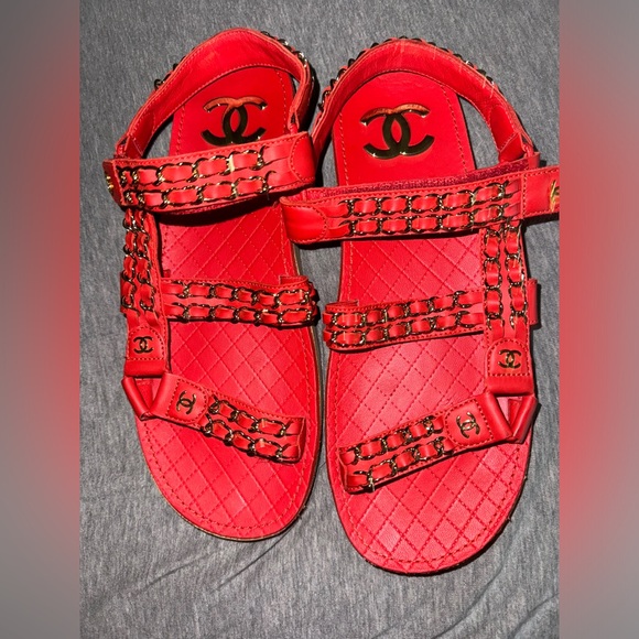 Chanel sandals - Picture 1 of 6
